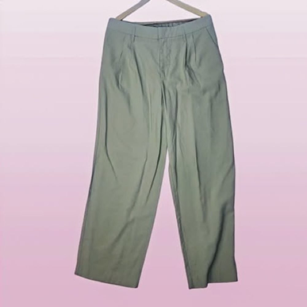a new day Women's Green Trousers
